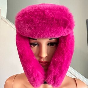 Weekend Max Mara Vibrant Pink Fur Hat